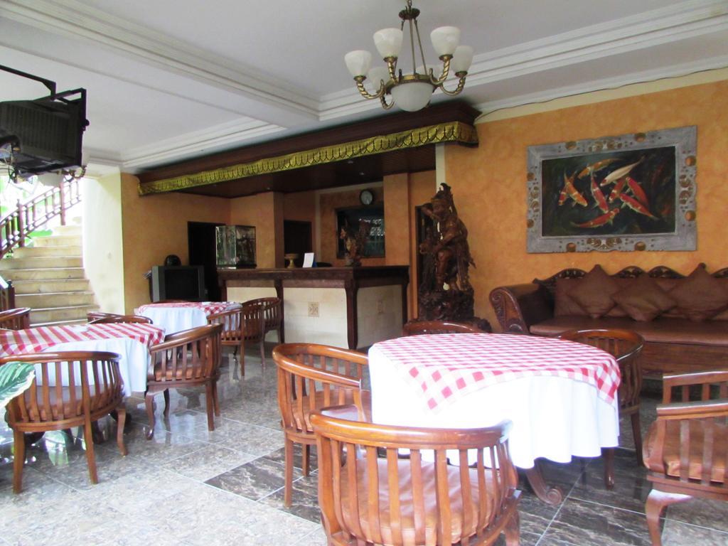 Griya Ayu Inn Sanur Екстериор снимка