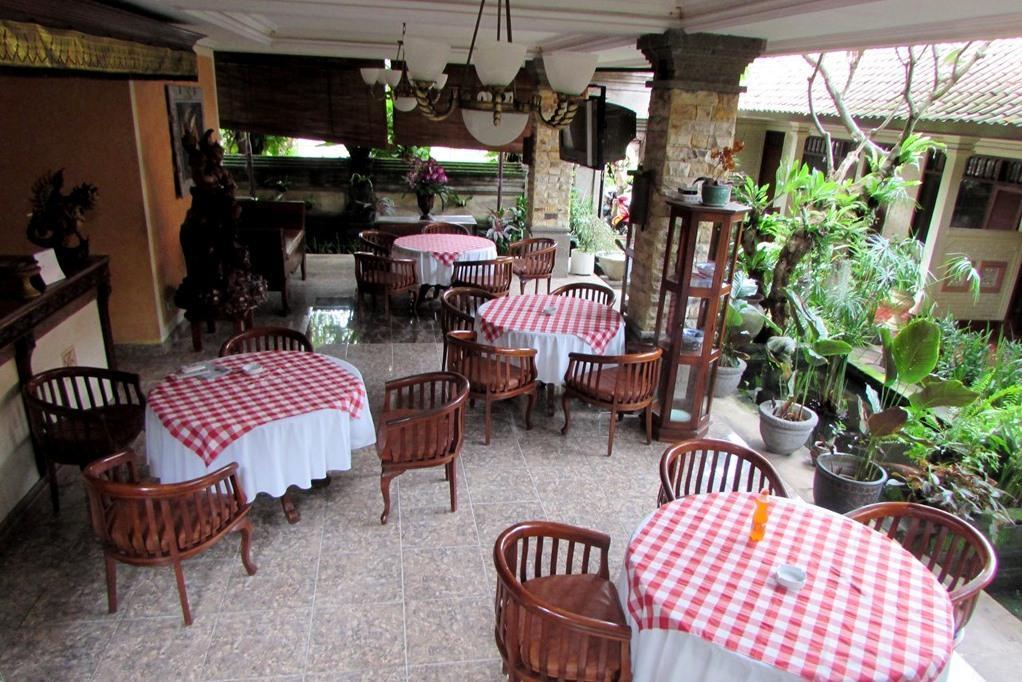 Griya Ayu Inn Sanur Екстериор снимка